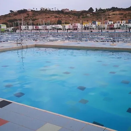 Appartement Joyful Marina - *