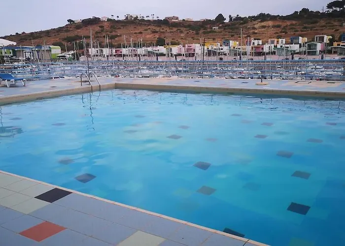 Appartement Joyful Marina - *